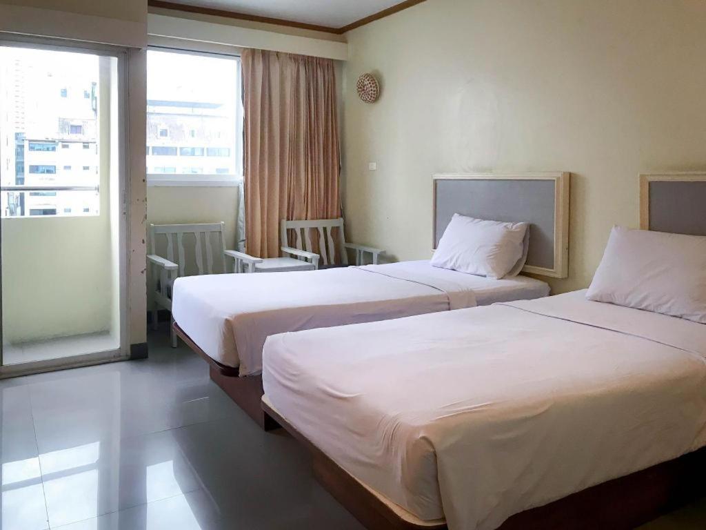 J Two S Pratunam Hotel Bangkok