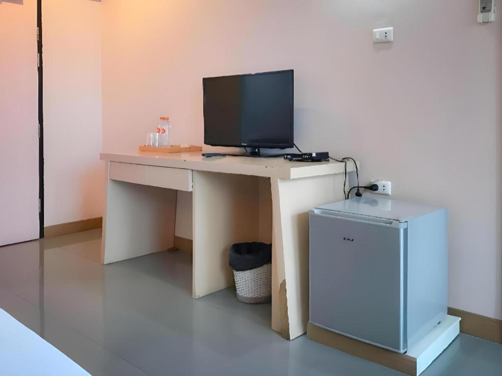 Hotel J Two S Pratunam 2*